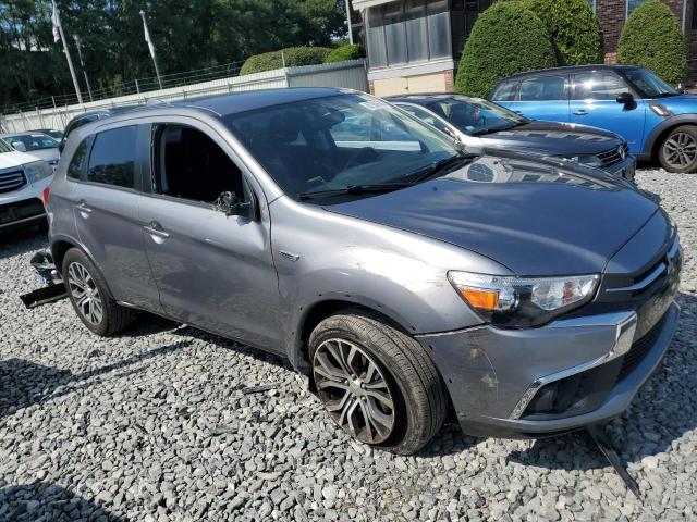 JA4AP3AU3JU016538 - 2018 MITSUBISHI OUTLANDER SPORT ES Argent photo 4