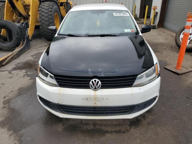 3VW2K7AJ9EM410798 - 2014 VOLKSWAGEN JETTA BASE 白色 照片 5