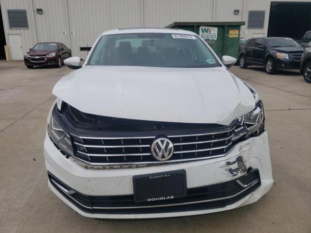 1VWLA7A35KC004152 - 2019 VOLKSWAGEN PASSAT WOLFSBURG WHITE photo 5