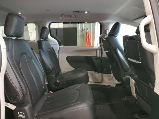 2C4RC1EG3JR292857 - 2018 CHRYSLER PACIFICA TOURING L PLUS GRAY photo 11