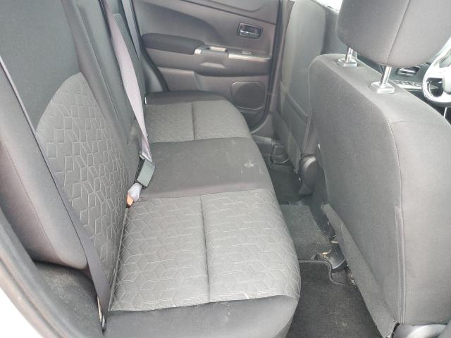 JA4AR3AU5LU016568 - 2020 MITSUBISHI OUTLANDER ES SILVER photo 11