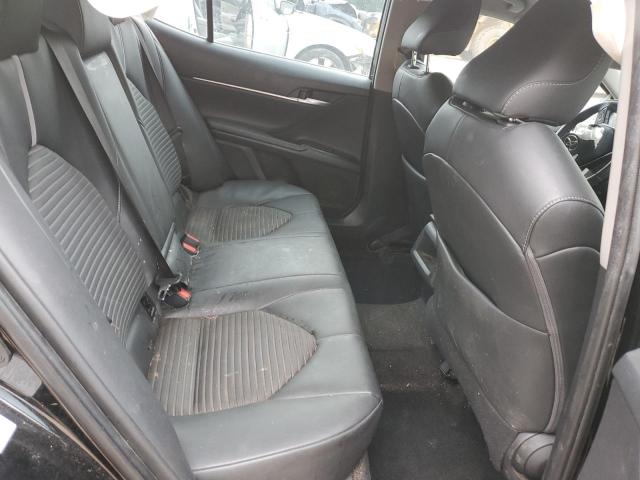 4T1B11HK8JU087623 - 2018 TOYOTA CAMRY L BLACK photo 10