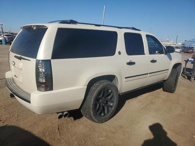 1GNSKKE3XBR103076 - 2011 CHEVROLET SUBURBAN K1500 LTZ WHITE photo 3