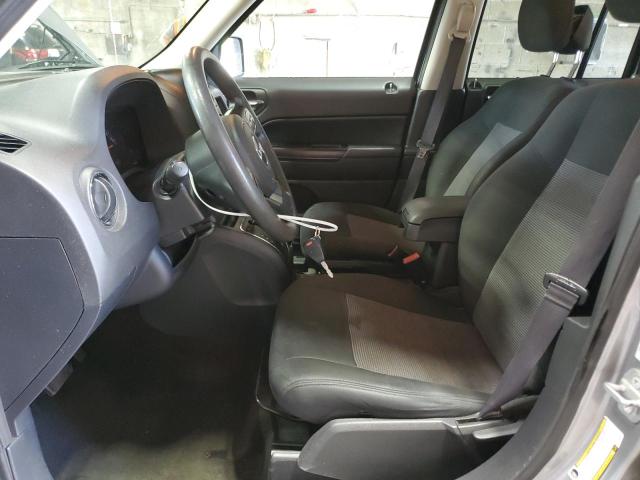 1C4NJRBB9GD668632 - 2016 JEEP PATRIOT SPORT GRAY photo 7