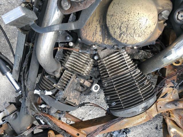 JH2RC4405YM200089 - 2000 HONDA VT750 C BURN photo 7