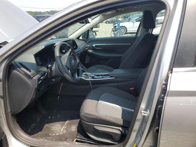 5NPEG4JA2NH142733 - 2022 HYUNDAI SONATA SE Gümüş fotoğraf 7