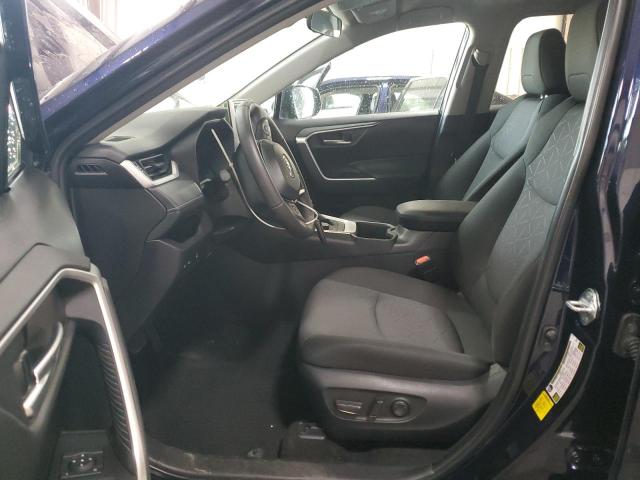 2T3RWRFV0PW185458 - 2023 TOYOTA RAV4 XLE BLUE photo 7