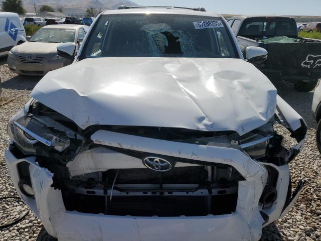 JTEBU5JRXK5644954 - 2019 TOYOTA 4RUNNER SR5/SR5 PREMIUM WHITE photo 11