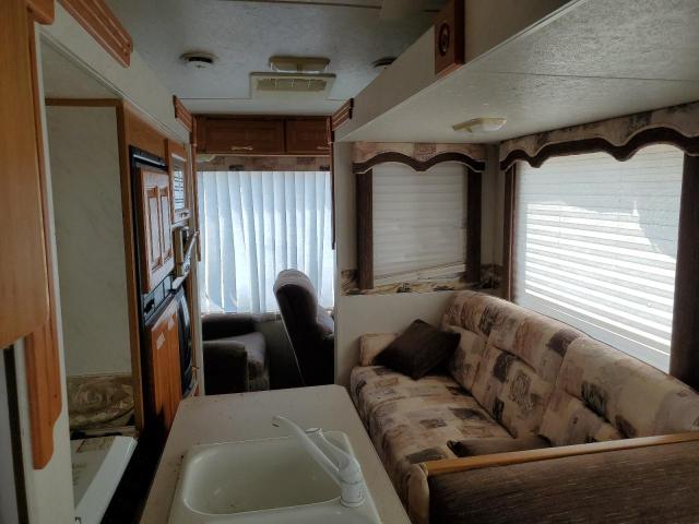 1KB331K271E124186 - 2001 HOLIDAY RAMBLER ALUMASCAPE Սպիտակ լուսանկար 7