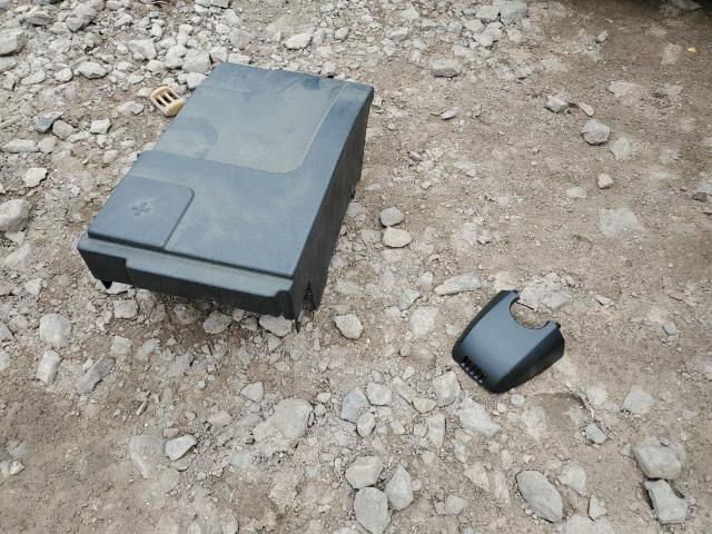 2G1105S38J9107077 - 2018 CHEVROLET IMPALA LT 银色 照片 12