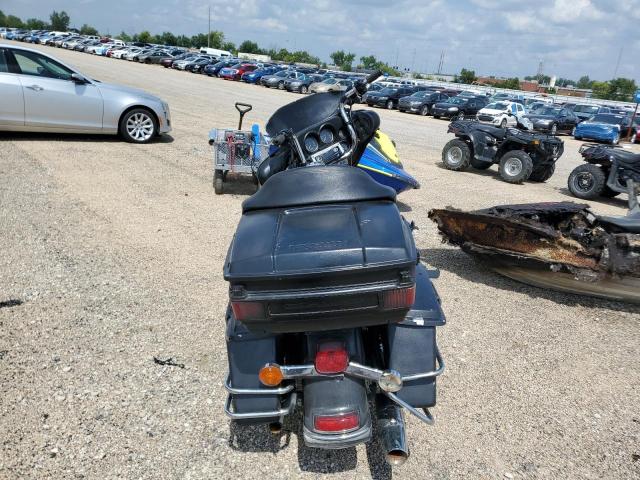 1HD1FC414BB627796 - 2011 HARLEY-DAVIDSON FLHTCU BLACK photo 4