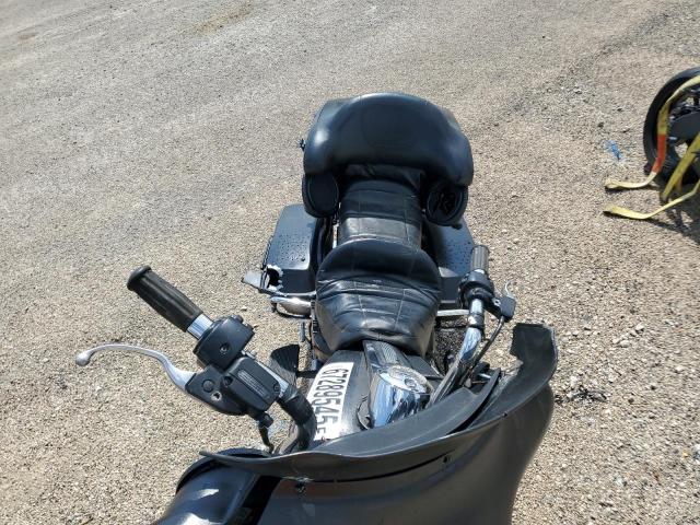 1HD1FC414BB627796 - 2011 HARLEY-DAVIDSON FLHTCU BLACK photo 5