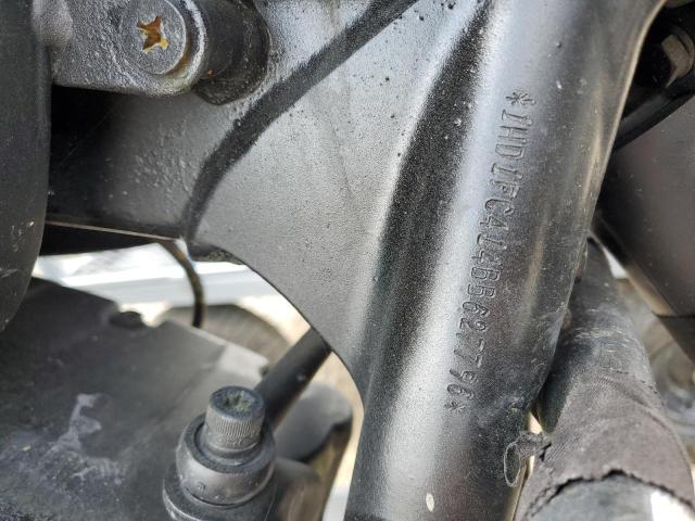 1HD1FC414BB627796 - 2011 HARLEY-DAVIDSON FLHTCU BLACK photo 8