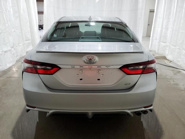 4T1G11AK9PU801722 - 2023 TOYOTA CAMRY SE NIGHT SHADE SILVER photo 6
