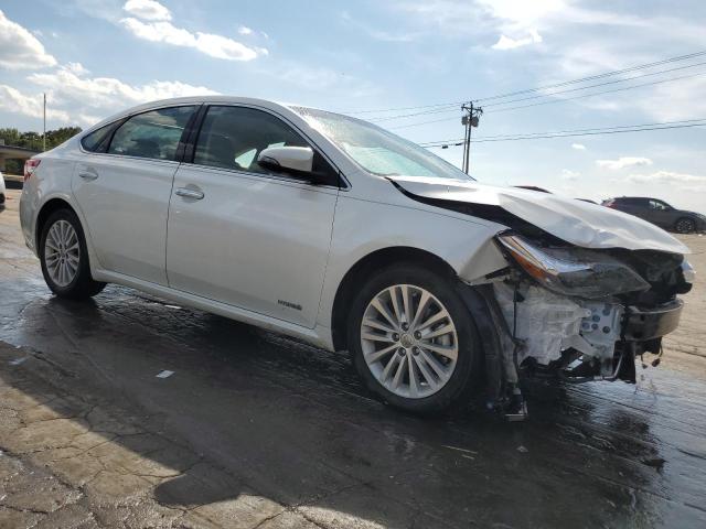 4T1BD1EB9EU033913 - 2014 TOYOTA AVALON HYBRID WHITE photo 4