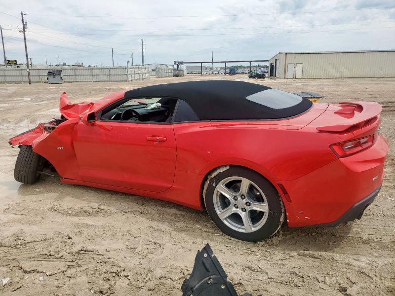 1G1FB3DS6J0132367 - 2018 CHEVROLET CAMARO LT RED photo 2