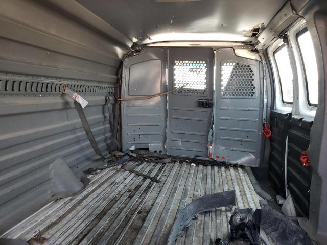 1GCZGHFG6K1210816 - 2019 CHEVROLET EXPRESS G3500 თეთრი ფოტო 10