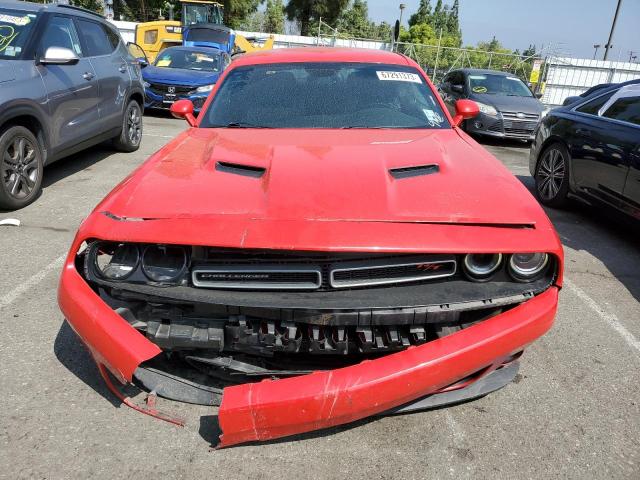 2C3CDZAT2FH737093 - 2015 DODGE CHALLENGER SXT RED photo 5