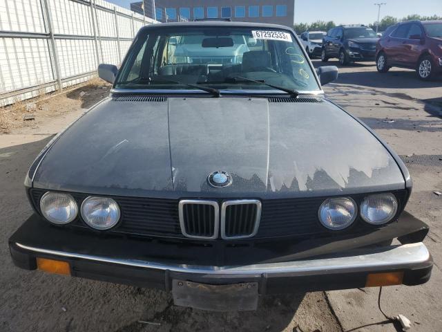 WBADK8309C7963980 - 1982 BMW 528 E AUTOMATIC GRAY photo 5