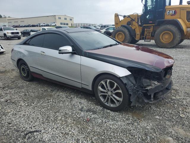WDDKJ8JB5EF290069 - 2014 MERCEDES-BENZ E 350 4MATIC TWO TONE photo 4