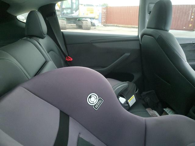 7SAYGDEE0TA398116 - 2026 TESLA MODEL Y CHARCOAL photo 10