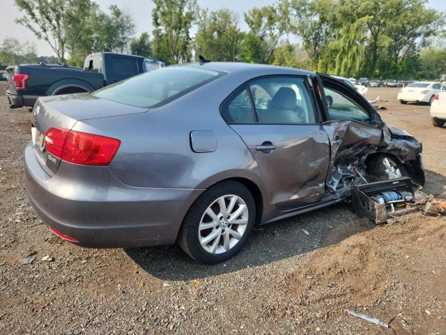 3VWDZ7AJ8BM377874 - 2011 VOLKSWAGEN JETTA SE GRAY photo 3