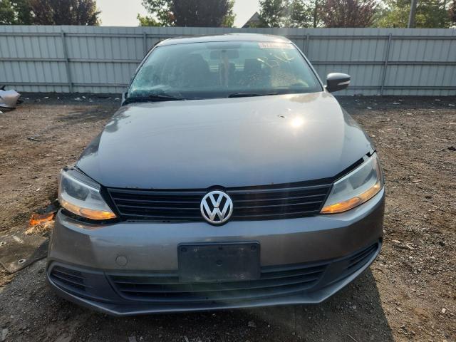 3VWDZ7AJ8BM377874 - 2011 VOLKSWAGEN JETTA SE GRAY photo 5