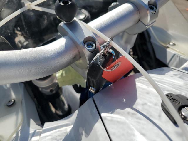 WB10A1203JZ967597 - 2018 BMW R1200 GS ADVENTURE WHITE photo 8