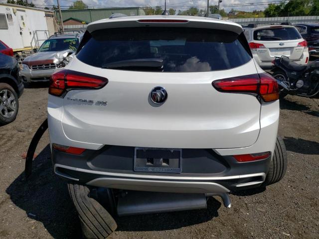 KL4MMDS25MB169933 - 2021 BUICK ENCORE GX SELECT WHITE photo 6