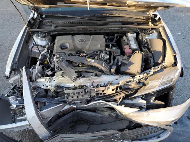 4T1C11AK8NU674120 - 2022 TOYOTA CAMRY LE ვერცხლისფერი ფოტო 11