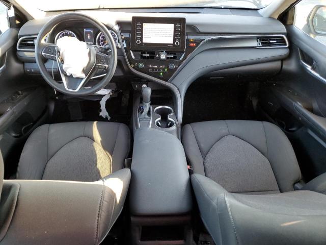 4T1C11AK8NU674120 - 2022 TOYOTA CAMRY LE ვერცხლისფერი ფოტო 8