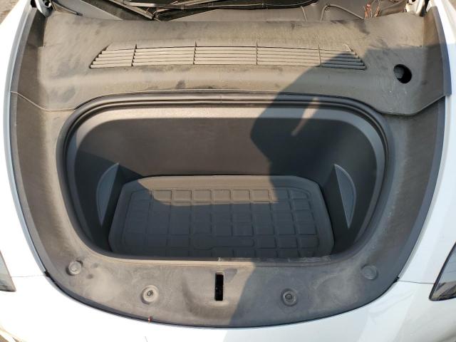 7SAYGDEE6RF127377 - 2024 TESLA MODEL Y WHITE photo 12