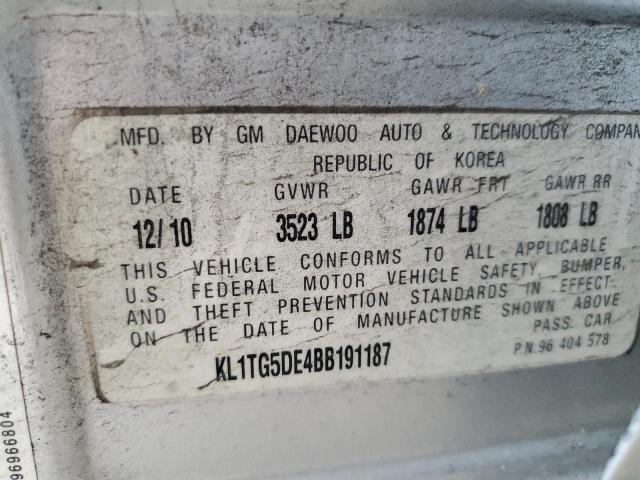 KL1TG5DE4BB191187 - 2011 CHEVROLET AVEO LT SILVER photo 13