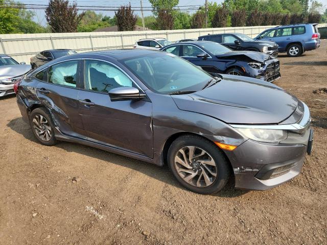 19XFC2F7XGE222614 - 2016 HONDA CIVIC EX SILVER photo 4