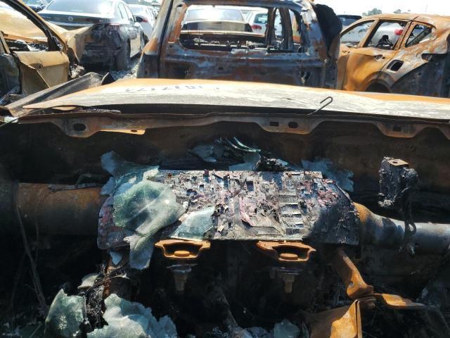 5TDZT34A35S249061 - 2005 TOYOTA SEQUOIA SR5 BURN photo 9