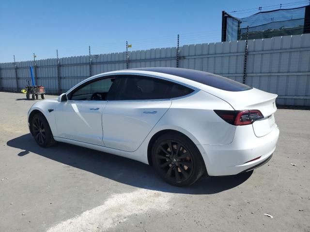 5YJ3E1EA7JF038799 - 2018 TESLA MODEL 3 WHITE photo 2