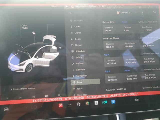 5YJ3E1EA7JF038799 - 2018 TESLA MODEL 3 WHITE photo 9