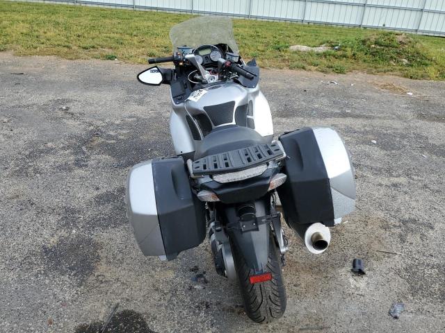 JKBZGNC13BA009024 - 2011 KAWASAKI ZG1400 C SILVER photo 6