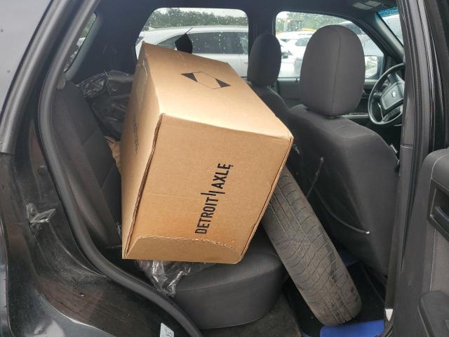 1FMCU0D7XCKB94775 - 2012 FORD ESCAPE XLT BLACK photo 11