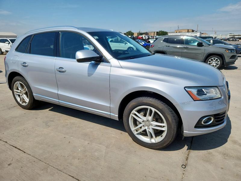WA1C2AFP1HA097968 - 2017 AUDI Q5 PREMIUM 银色 照片 4