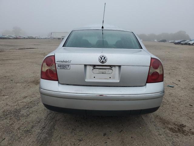 WVWAD63B55E079331 - 2005 VOLKSWAGEN PASSAT GLS SILVER photo 6