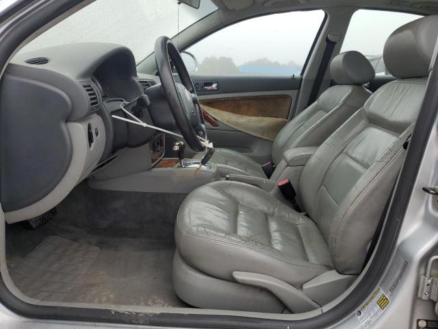 WVWAD63B55E079331 - 2005 VOLKSWAGEN PASSAT GLS SILVER photo 7