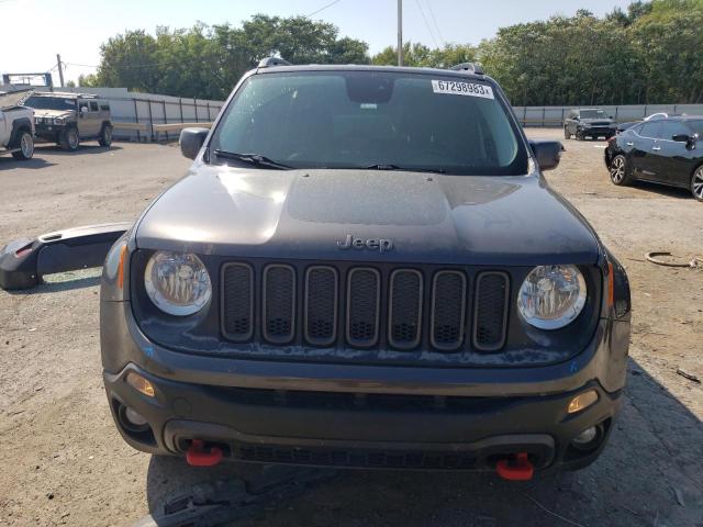 ZACCJBCB9HPF41069 - 2017 JEEP RENEGADE TRAILHAWK GRAY photo 5