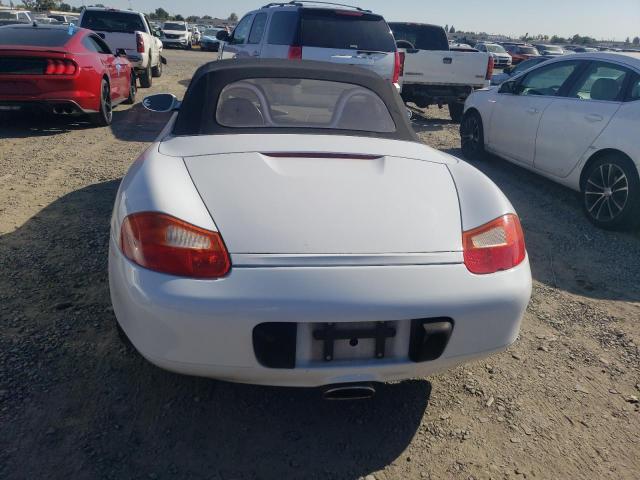 WP0CA2985WS620032 - 1998 PORSCHE BOXSTER WHITE photo 6