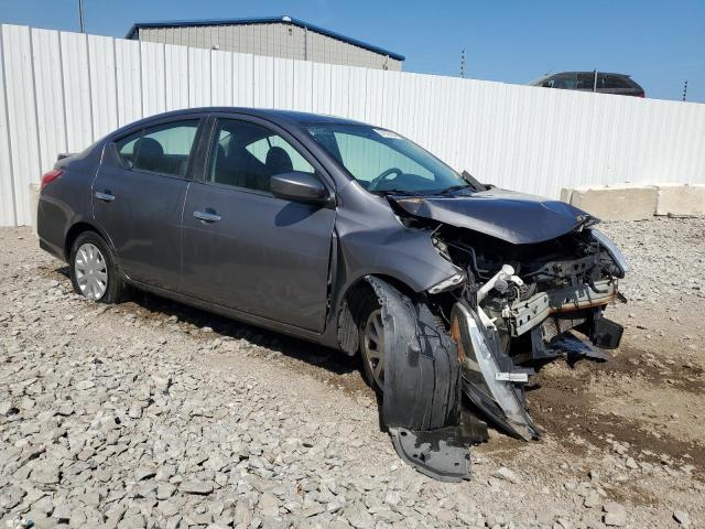 3N1CN7AP3HL806306 - 2017 NISSAN VERSA S GRAY photo 4