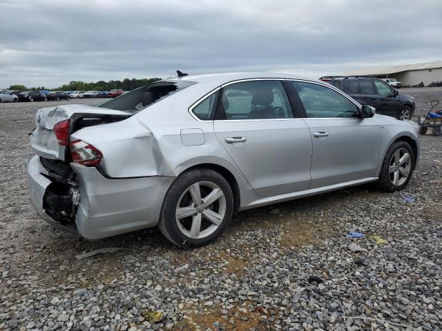 1VWAT7A31EC026302 - 2014 VOLKSWAGEN PASSAT S SILVER photo 3