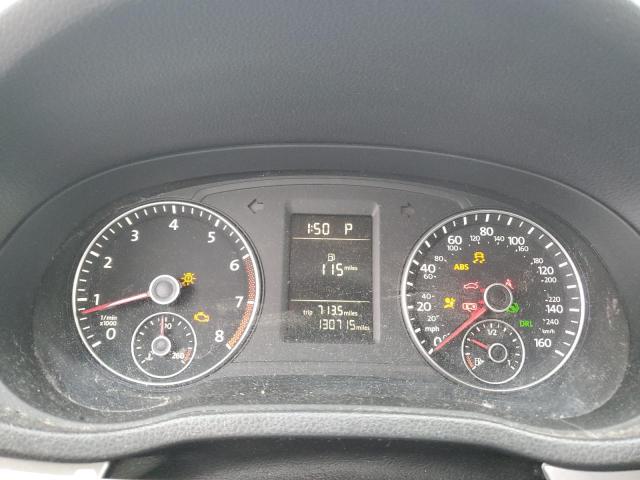 1VWAT7A31EC026302 - 2014 VOLKSWAGEN PASSAT S SILVER photo 9