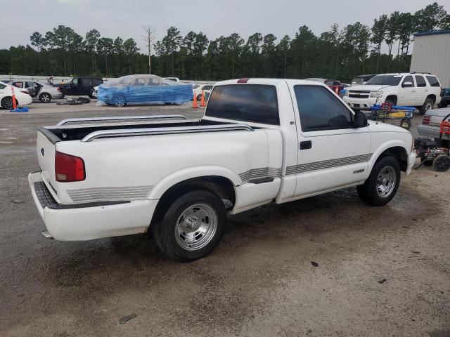 1GCCS1447V8199776 - 1997 CHEVROLET S TRUCK S10 WHITE photo 3