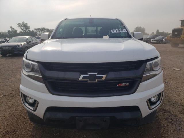 1GCGTDEN7J1306447 - 2018 CHEVROLET COLORADO Z71 WHITE photo 5