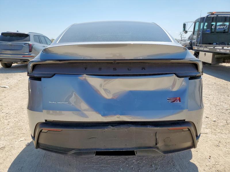 7SAYGDEE7TA380843 - 2026 TESLA MODEL Y GRAY photo 6